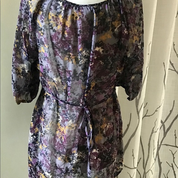 A Pea in the Pod Maternity Size Medium - Picture 6 of 7